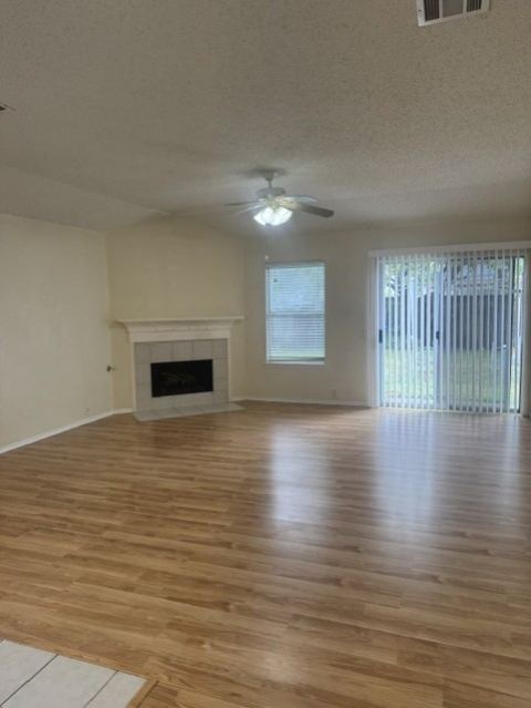 1403 Eveningcrest Court, Arlington, TX 76002 — photo 2