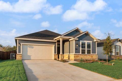 513 Marcus Lane, Crowley