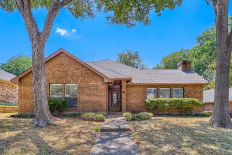806 Royal Birkdale Drive, Garland