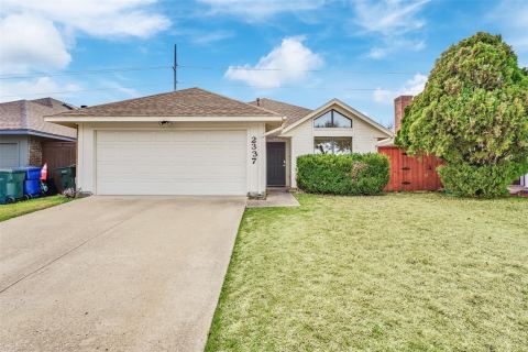 2337 Shalimar Drive, Garland