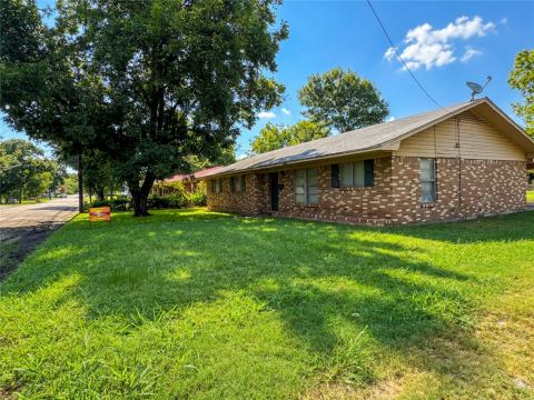 2602 Mayo Street, Commerce, TX 75428 — photo 3