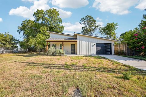 613 W Florence Street, Denison, TX 75020 — photo 3