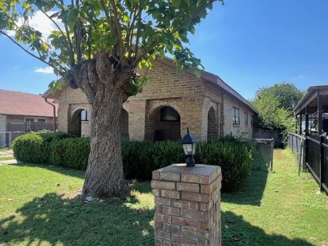 716 E Harvey Avenue, Fort Worth, TX 76104 — photo 2