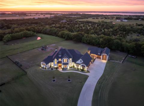 2900 Deer Run Trail, Farmersville
