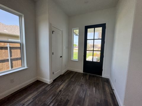 4911 LEE Street, Greenville, TX 75401 — photo 3