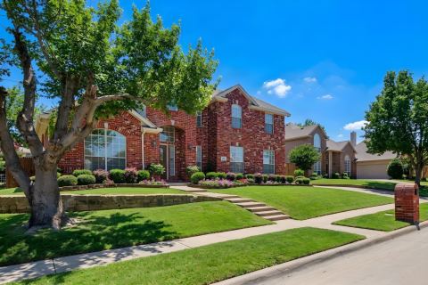 1610 Lakeland Park Drive, Garland, TX 75043 — photo 2