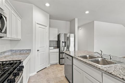 5912 Piedrosa Court, Denton, TX 76226 — photo 3
