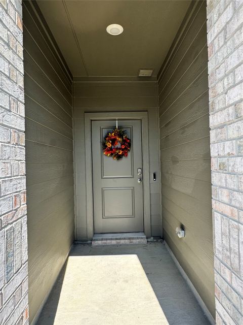 9428 Golden Tree, Fort Worth, TX 76180 — photo 2