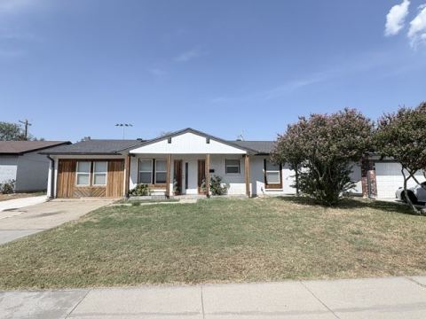 701 Sweetbriar, Lewisville, TX 75067 — photo 2