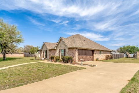 3901 Bonita Court, Granbury, TX 76049 — photo 3