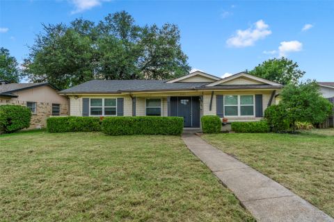 2323 Luau Street, Mesquite