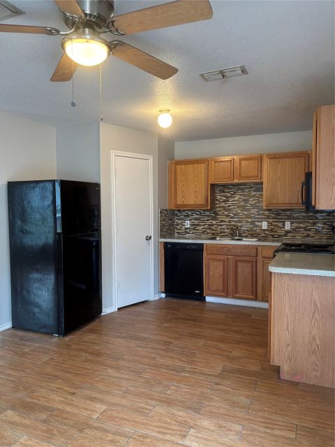 502 Kings Way Drive B, Mansfield, TX 76063 — photo 3