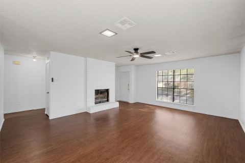 300 Mill Creek Circle, Waco, TX 76712 — photo 2