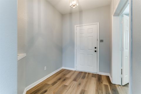 815 Creekside Drive, Little Elm, TX 75068 — photo 2