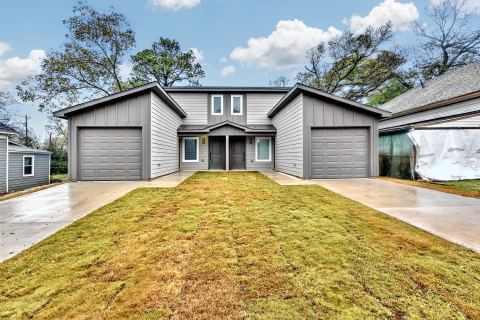 319 E Hull Street, Denison