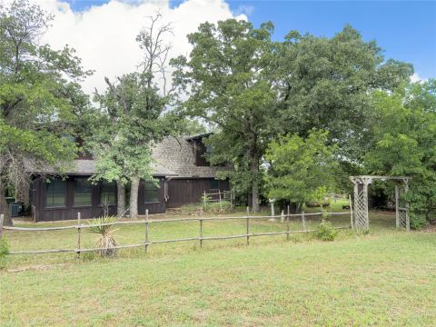 1102 NE 23rd Street, Mineral Wells, TX 76067 — photo 3