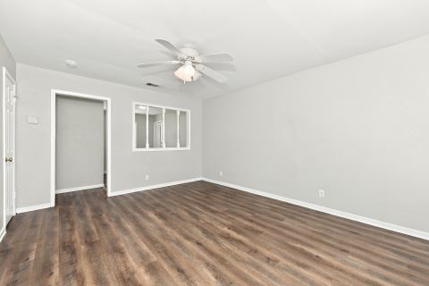 549 Lorna Street, Burleson, TX 76028 — photo 3