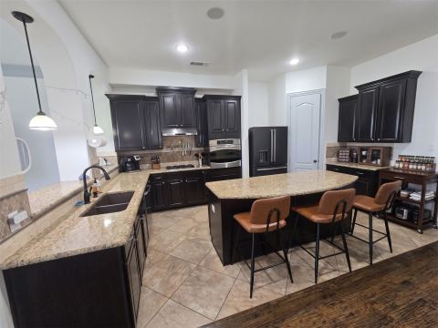 809 Rockingham Drive, Irving