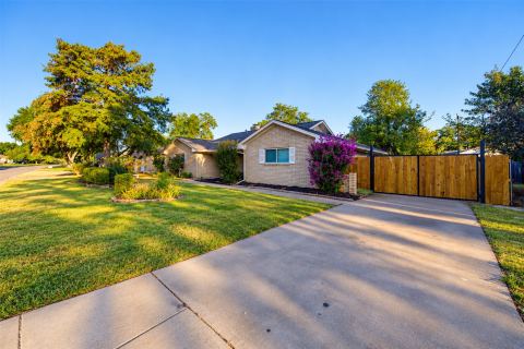5005 Fall River Drive, Fort Worth, TX 76103 — photo 3