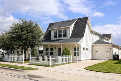 1004 N Kentucky Street A, McKinney