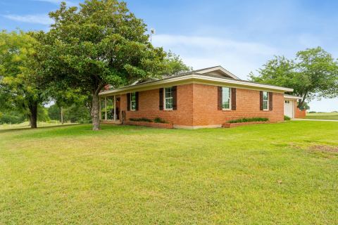 1802 County Road 428, Stephenville, TX 76401 — photo 3