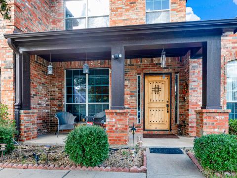 2328 Tawny Owl Road, Grand Prairie, TX 75052 — photo 2
