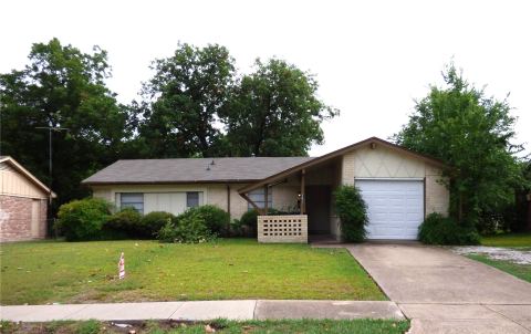502 Moonlight Drive, Garland