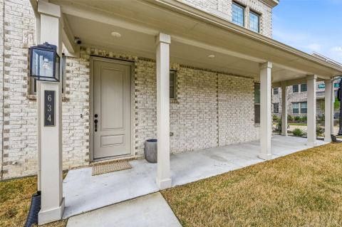 634 Blue Ridge Drive, Mansfield, TX 76063 — photo 2