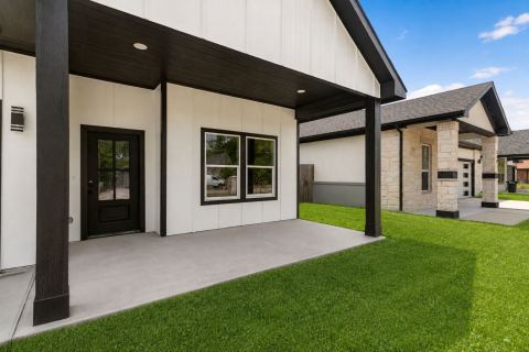 310 Dixon Street, Terrell, TX 75160 — photo 3