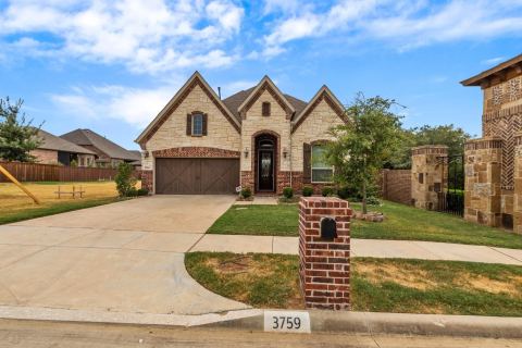 3759 Legends Path, Flower Mound