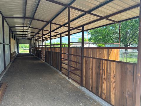 711 County Road 701, Cleburne, TX 76031 — photo 3