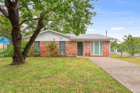 901 Church Avenue, Waco, TX 76706 — photo 2