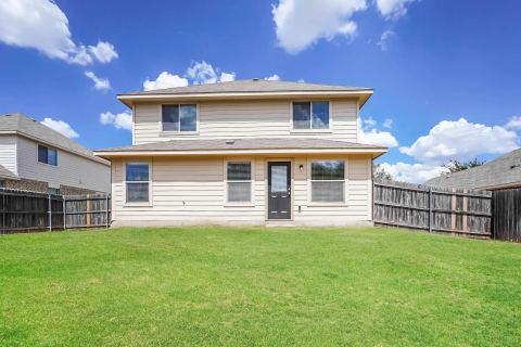 3953 Tarpon Springs Drive, Fort Worth, TX 76123 — photo 2
