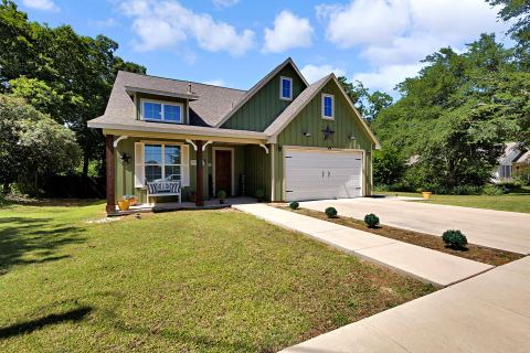 540 E Main Street, Pilot Point, TX 76258 — photo 2
