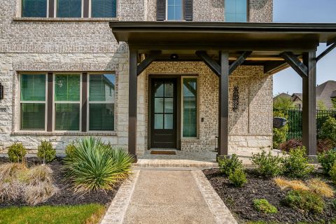 708 Pheasant Run Street, Arlington, TX 76005 — photo 2