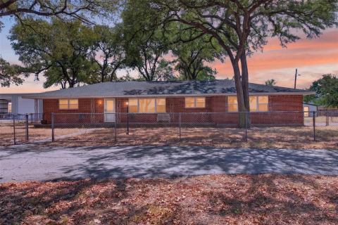 161 Tomlinson Road 1 & 3, Granbury, TX 76049 — photo 2