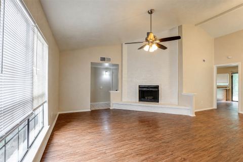 620 Nora Lane, DeSoto, TX 75115 — photo 3