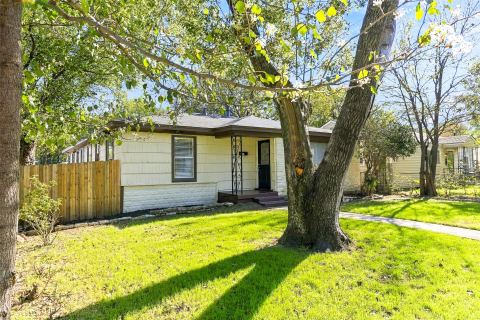 4301 Valentine Street, Fort Worth, TX 76107 — photo 2