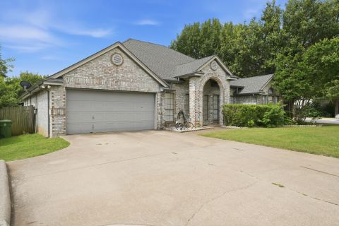 7600 Chapman Drive, North Richland Hills, TX 76182 — photo 2