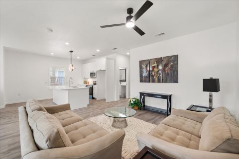 1027 W 2nd Avenue, Corsicana, TX 75110 — photo 3