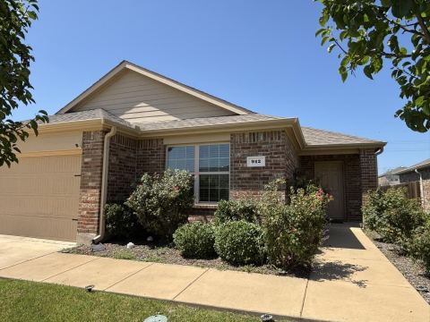 912 Platinum Drive, Princeton