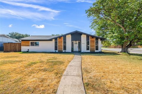1922 Eldorado Drive, Garland, TX 75042 — photo 2