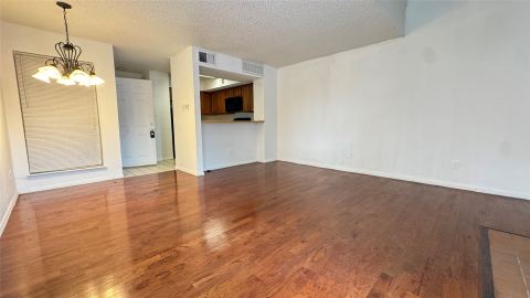 9811 Walnut Street F207, Dallas, TX 75243 — photo 3