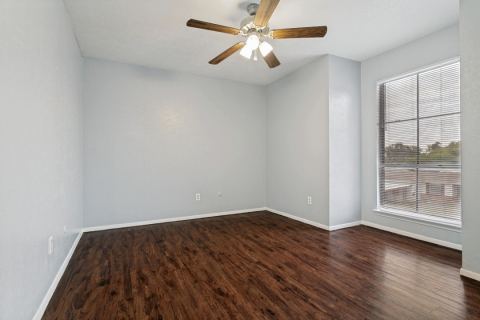 4317 Baldwin Street 4317-105, Fort Worth