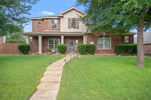 804 Montrose Trail, DeSoto