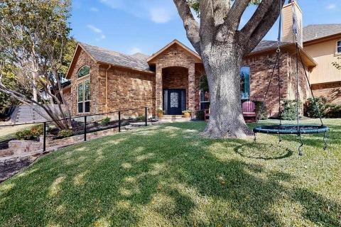 2806 Sausalito Drive, Carrollton, TX 75007 — photo 3