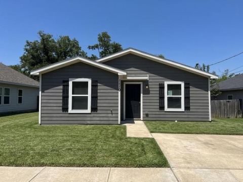 1110 Jones Street, Greenville