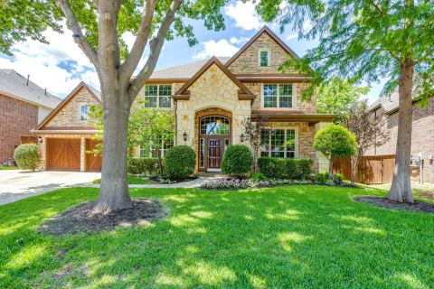 2620 Waters Edge Drive, Grand Prairie