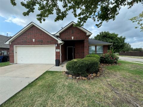 2303 Mackinac Drive, Frisco