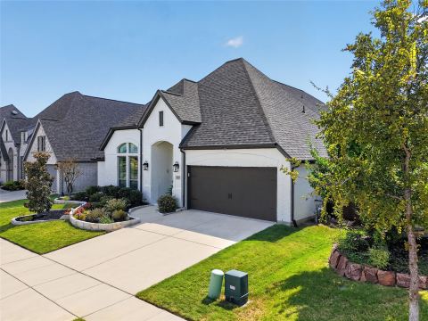 4117 Hawthorn Drive, Aubrey, TX 76227 — photo 2